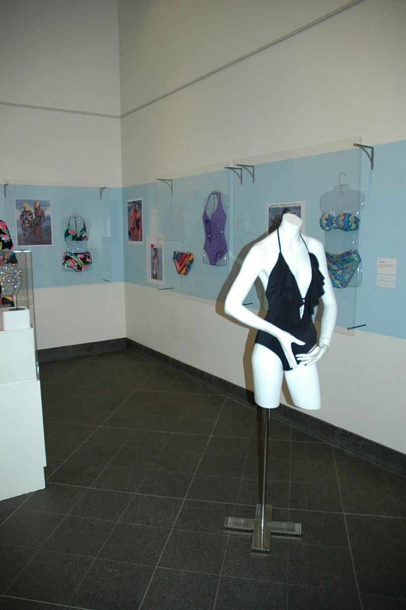 resources of Male european mannequin exporters