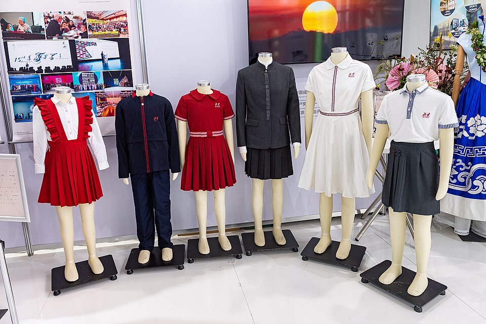resources of School Uniform exporters