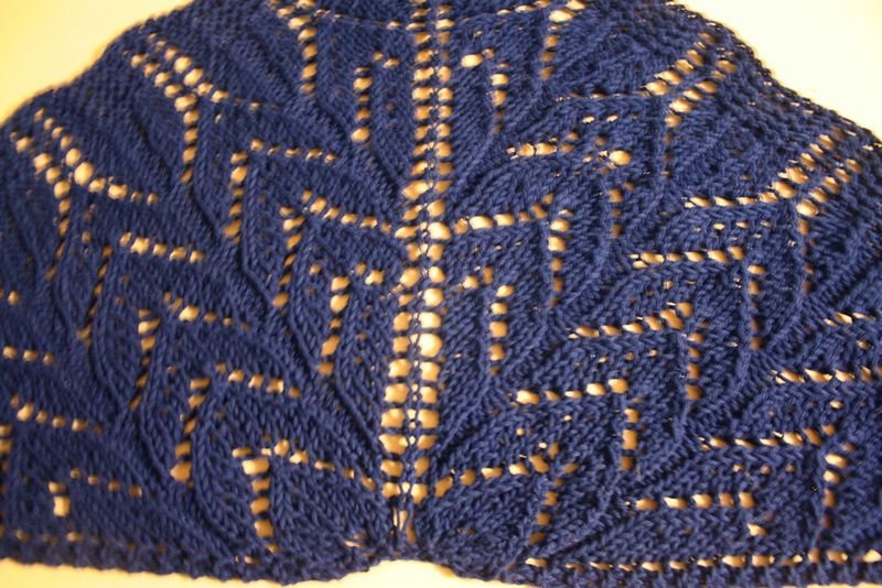 resources of White Diamond Lace Knit Narrow Shawl exporters