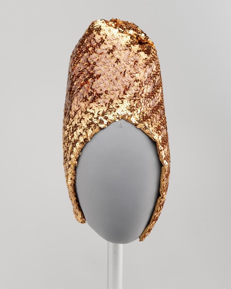 resources of Hot Stamping Gold Foil Beanie Knitted Hat exporters