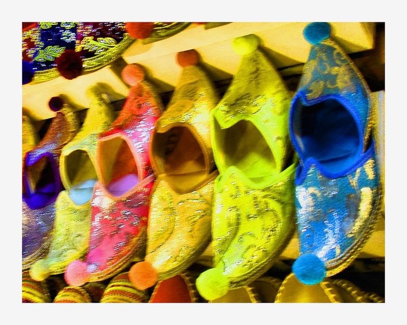 resources of Punjabi Rajasthani Juttis/mojari exporters