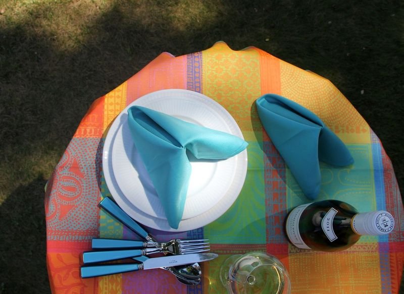 resources of Microfiber Plaid Tablecloth Surf Blue exporters