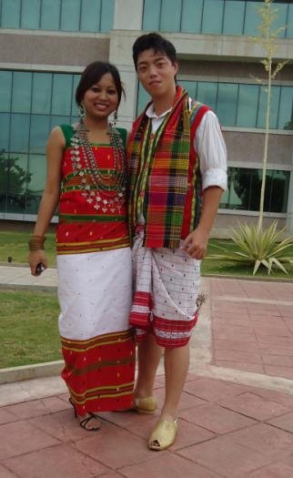 Traditional & Ethnic Wear Exporters, Wholesaler & Manufacturer | Globaltradeplaza.com