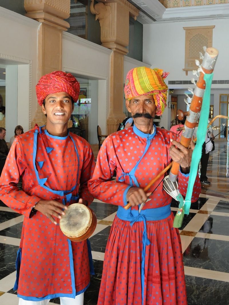 resources of OMAN TOURISUM exporters