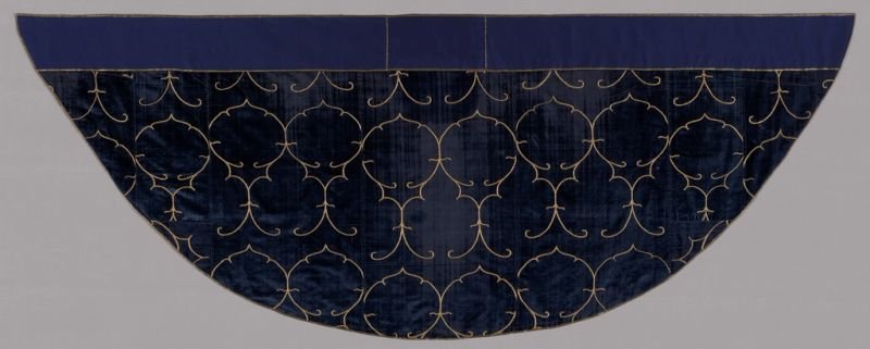 resources of Velvet Tufted Ottoman Round Pouf exporters