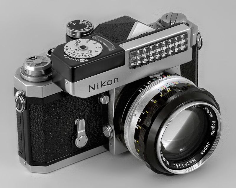 resources of FUJIFILM X-T30 III Camera with 13-33mm f3.5-6.3 Lens (Charcoal Silver) exporters
