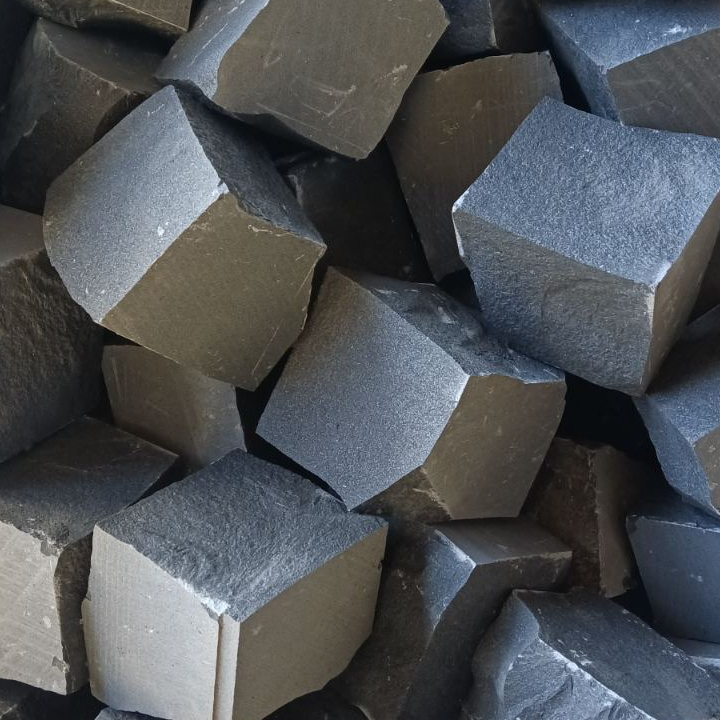 resources of Split Basalt Paving Setts 10x10x10 cm - EUR 125 per tonne EXW Ukraine exporters