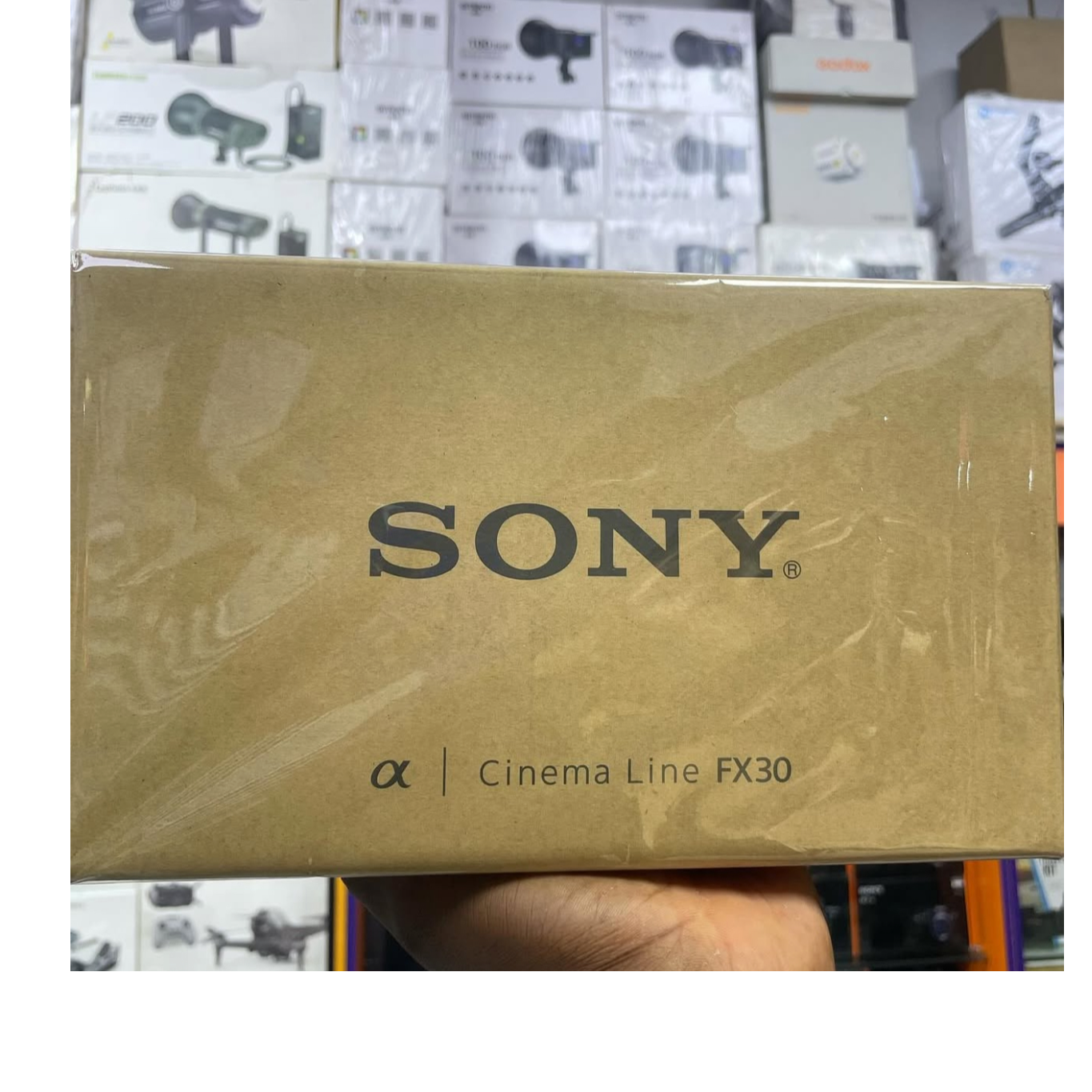 resources of Sony FX30 Super 35 Cinema Line Camera with E 11mm f/1.8 Lens exporters